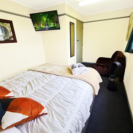 Rarakau Lodge Tuatapere Dış mekan fotoğraf