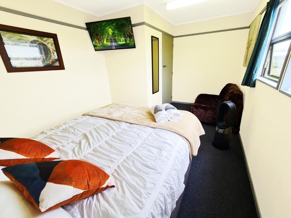 Rarakau Lodge Tuatapere Dış mekan fotoğraf