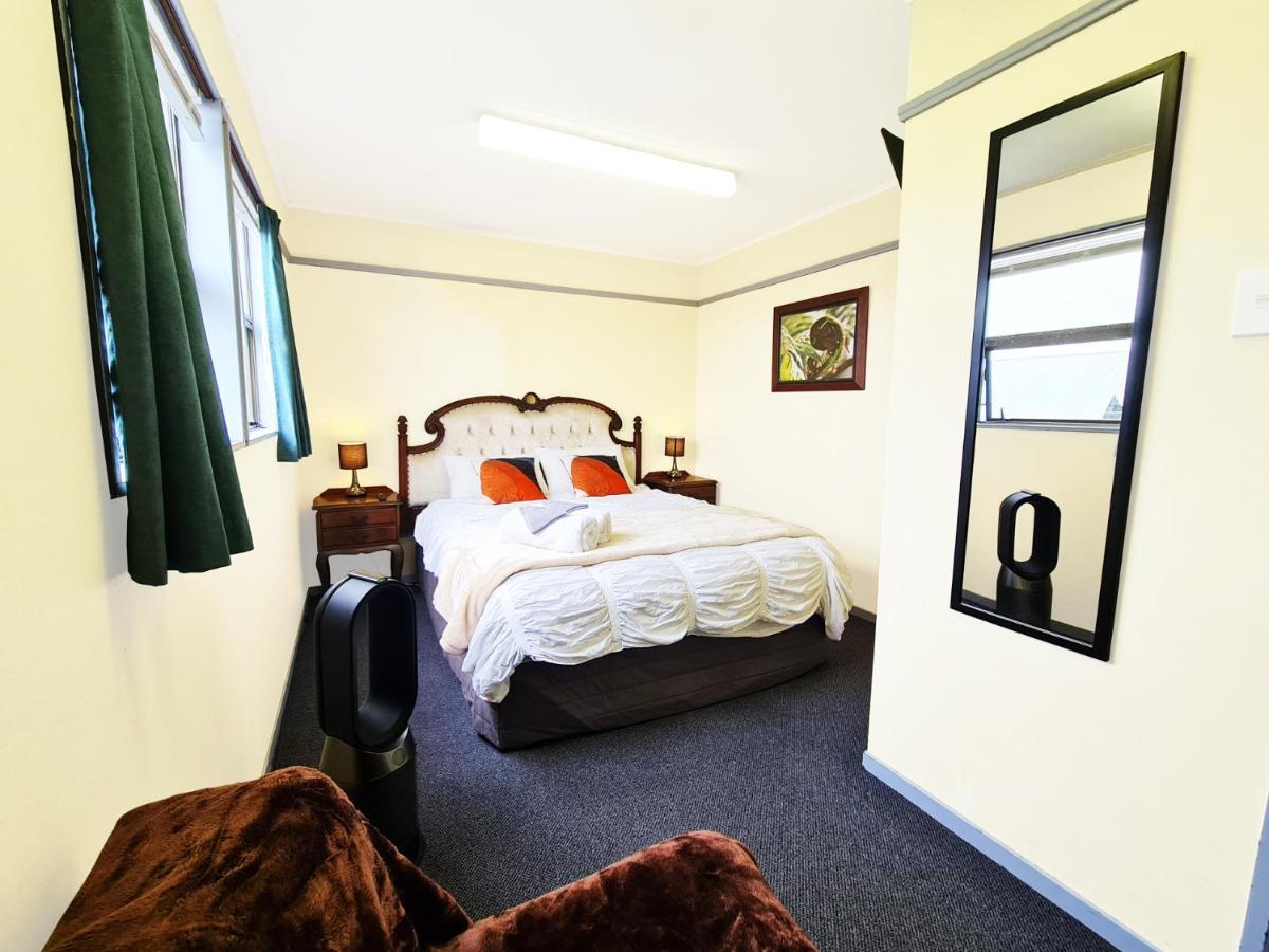 Rarakau Lodge Tuatapere Dış mekan fotoğraf